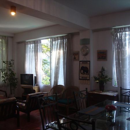 Days Inn Kandy Zewnętrze zdjęcie