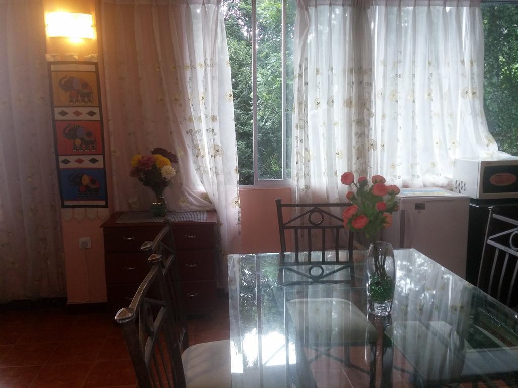 Days Inn Kandy Zewnętrze zdjęcie